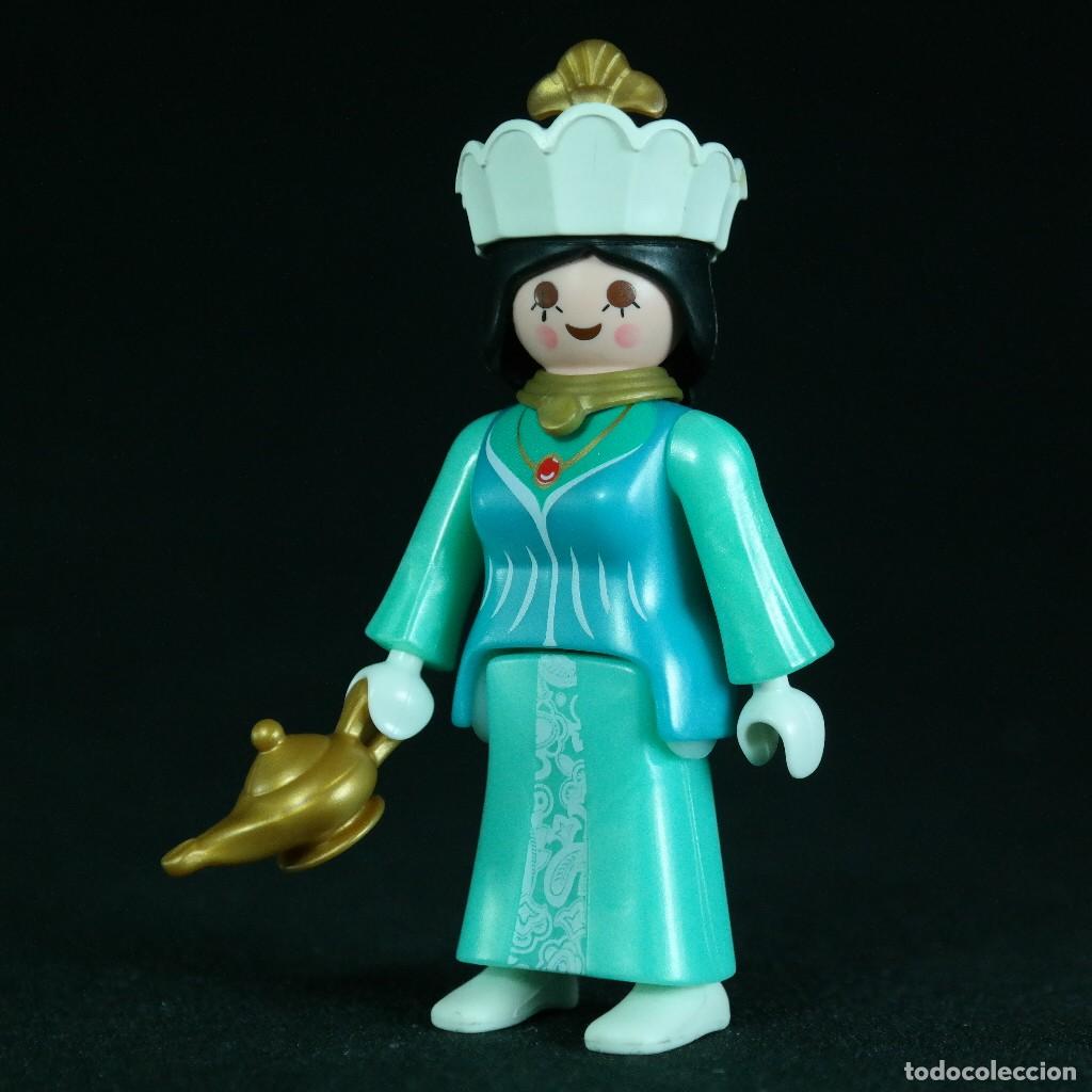 Playmobil: Playmobil mujer con lampara ☼