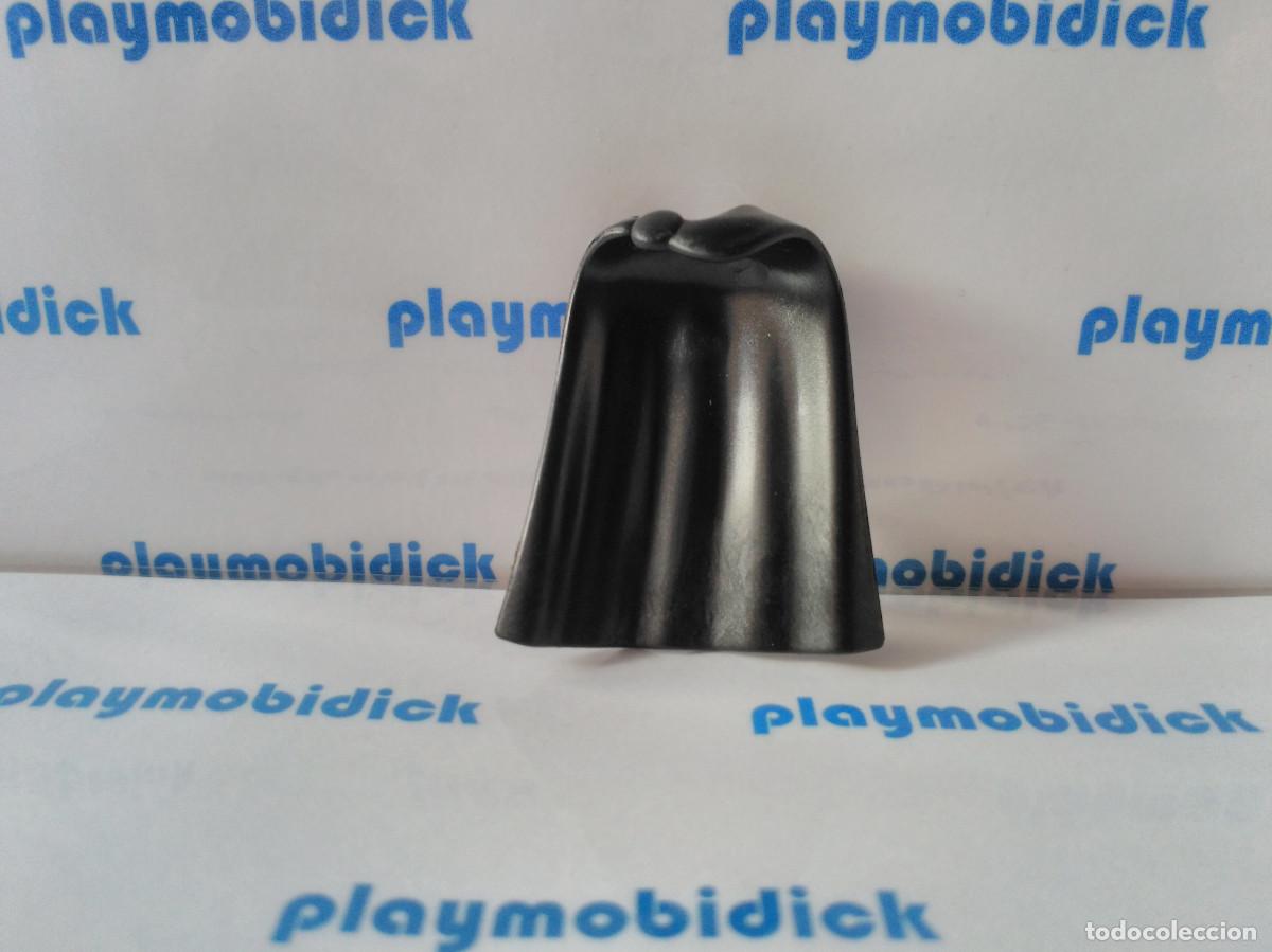 Playmobil: Playmobil capa romana color negro con broche