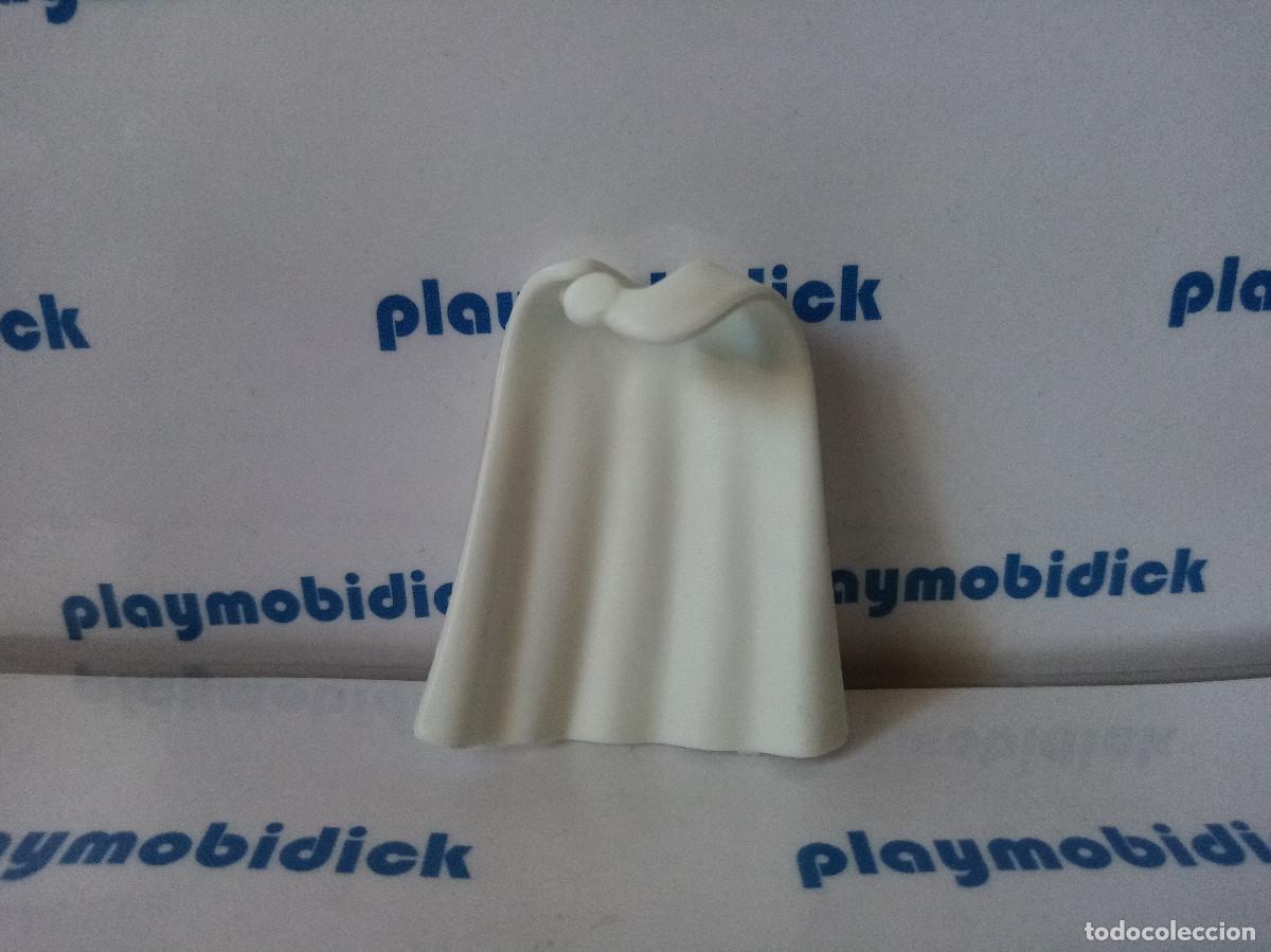 Playmobil: Playmobil capa romana color blanco con broche