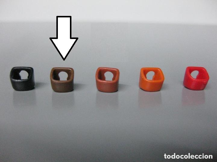 Playmobil: playmobil acople porta pu&ntilde;al cinturon daga espada - solo el color se&ntilde;alado con la flecha, una unidad