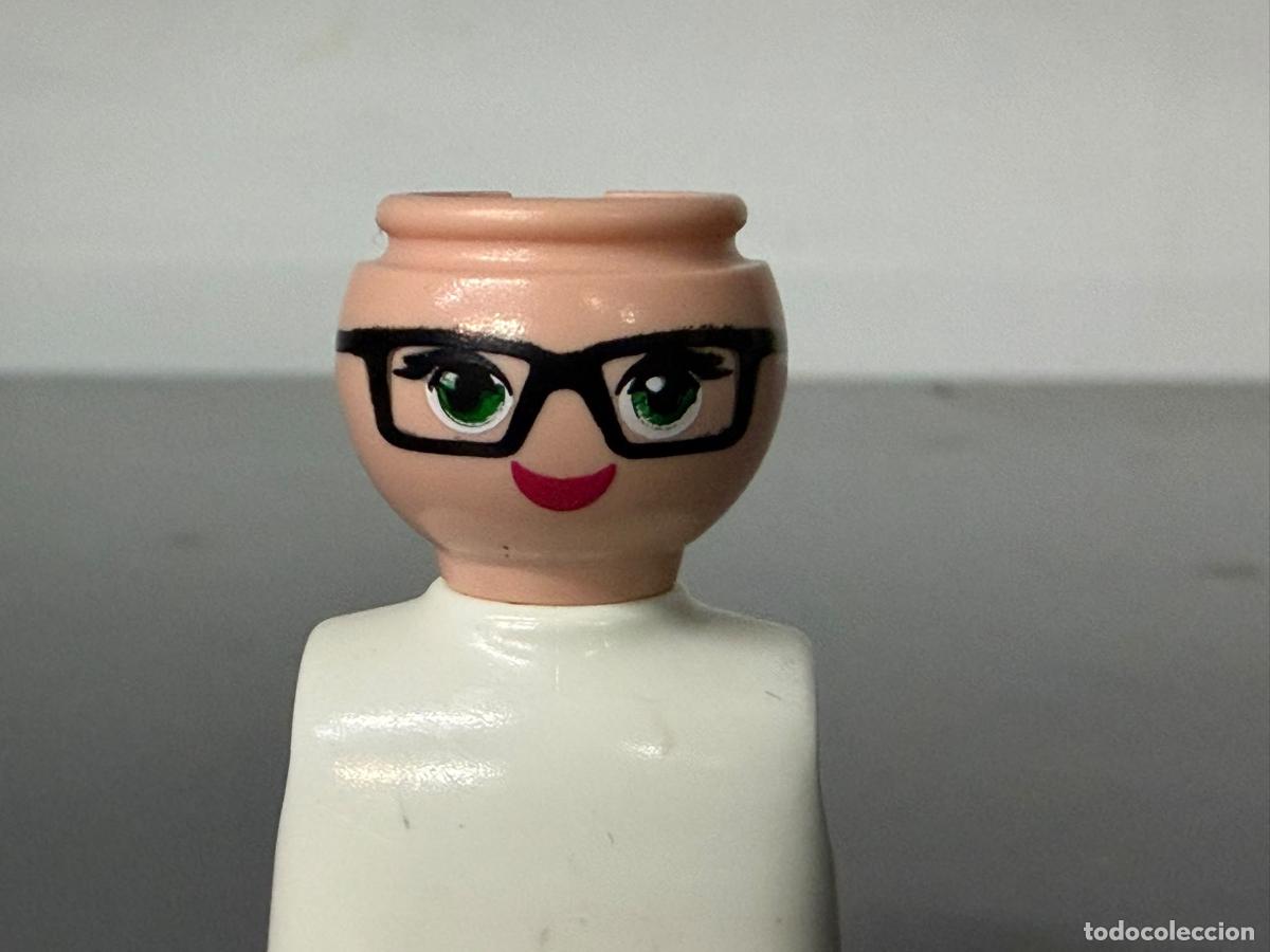 Playmobil: playmobil cabeza recambio cara expresiva gafas, labios rojos y ojos pintados mujer -sob22
