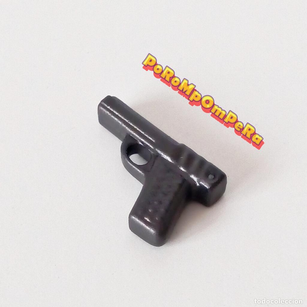 Playmobil: PLAYMOBIL pistola autom&aacute;tica revolver arma ladr&oacute;n polic&iacute;a D7