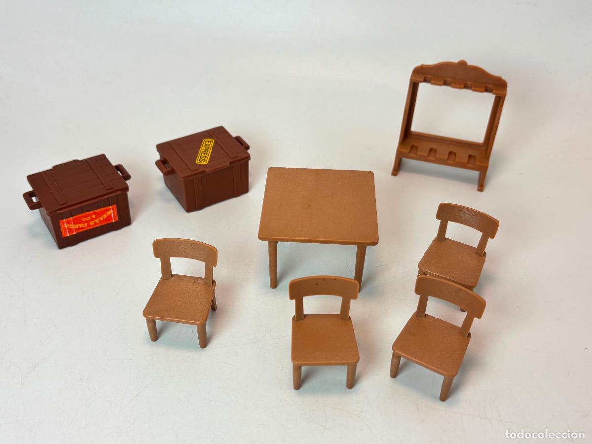 Playmobil: Playmobil lote silla mesa ba&uacute;l armero oeste