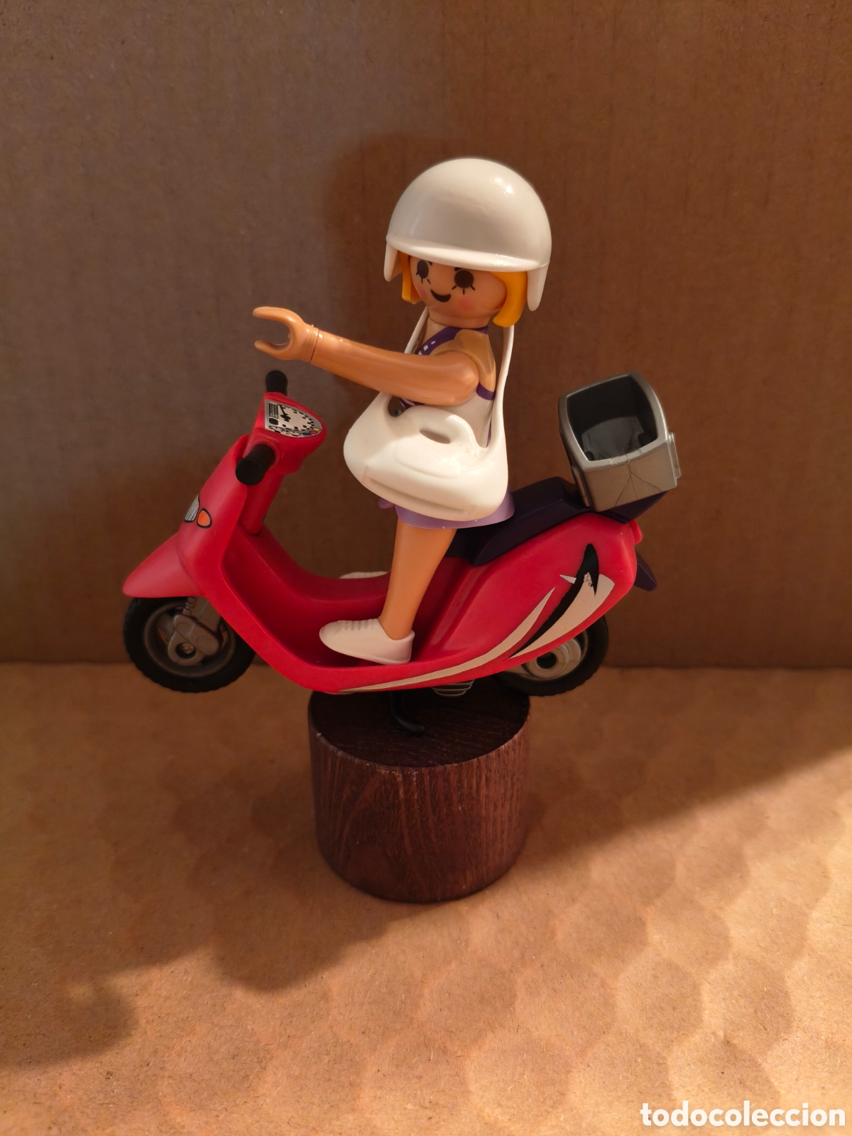 Playmobil: Figura Playmobil chica en moto