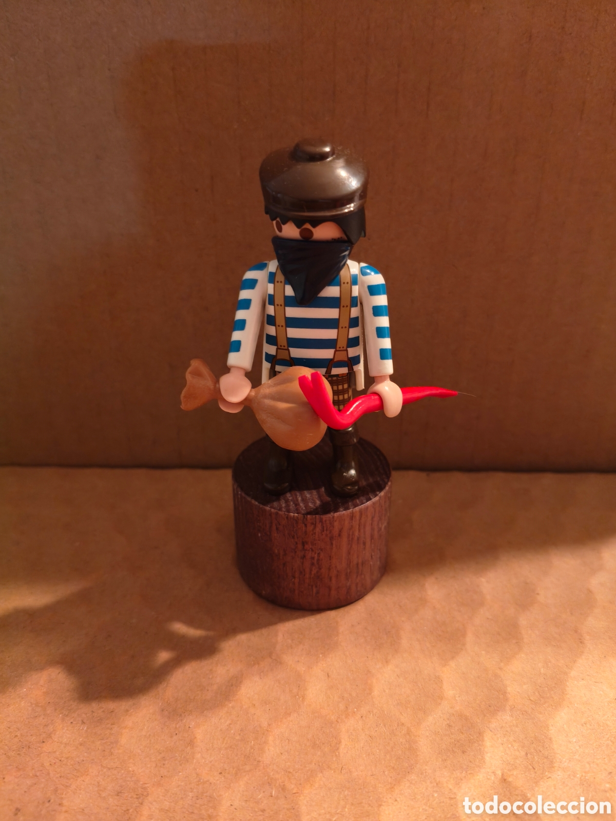 Playmobil: Figura Playmobil ladr&oacute;n