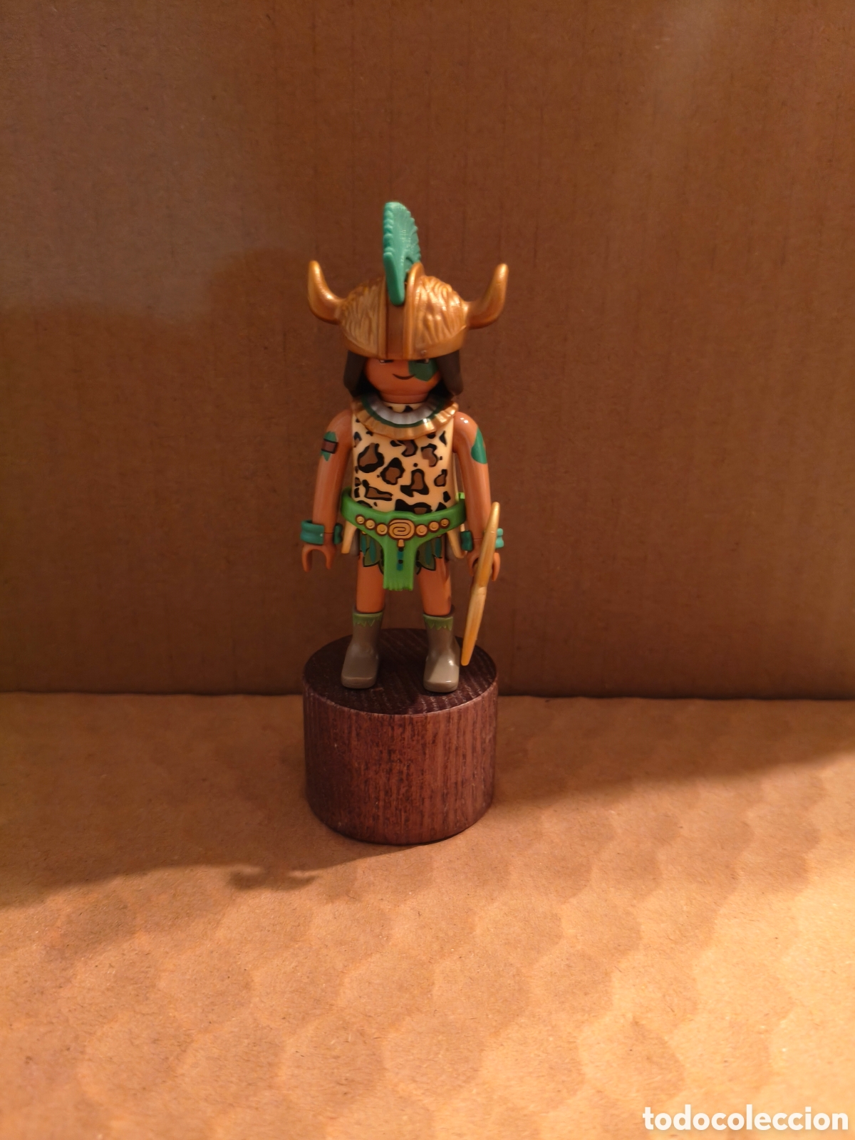Playmobil: Figura Playmobil tribu ind&iacute;gena