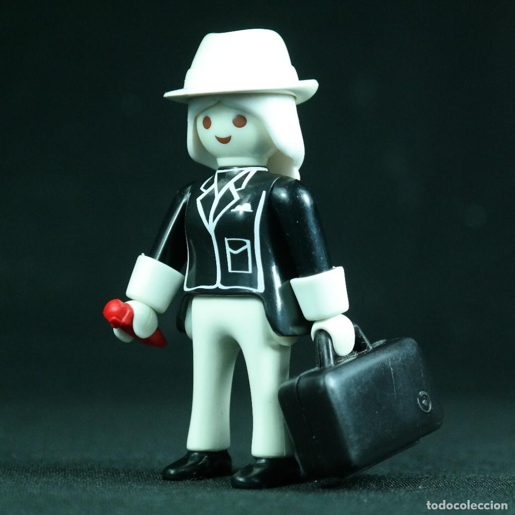 Playmobil: Playmobil mujer fantasma☼