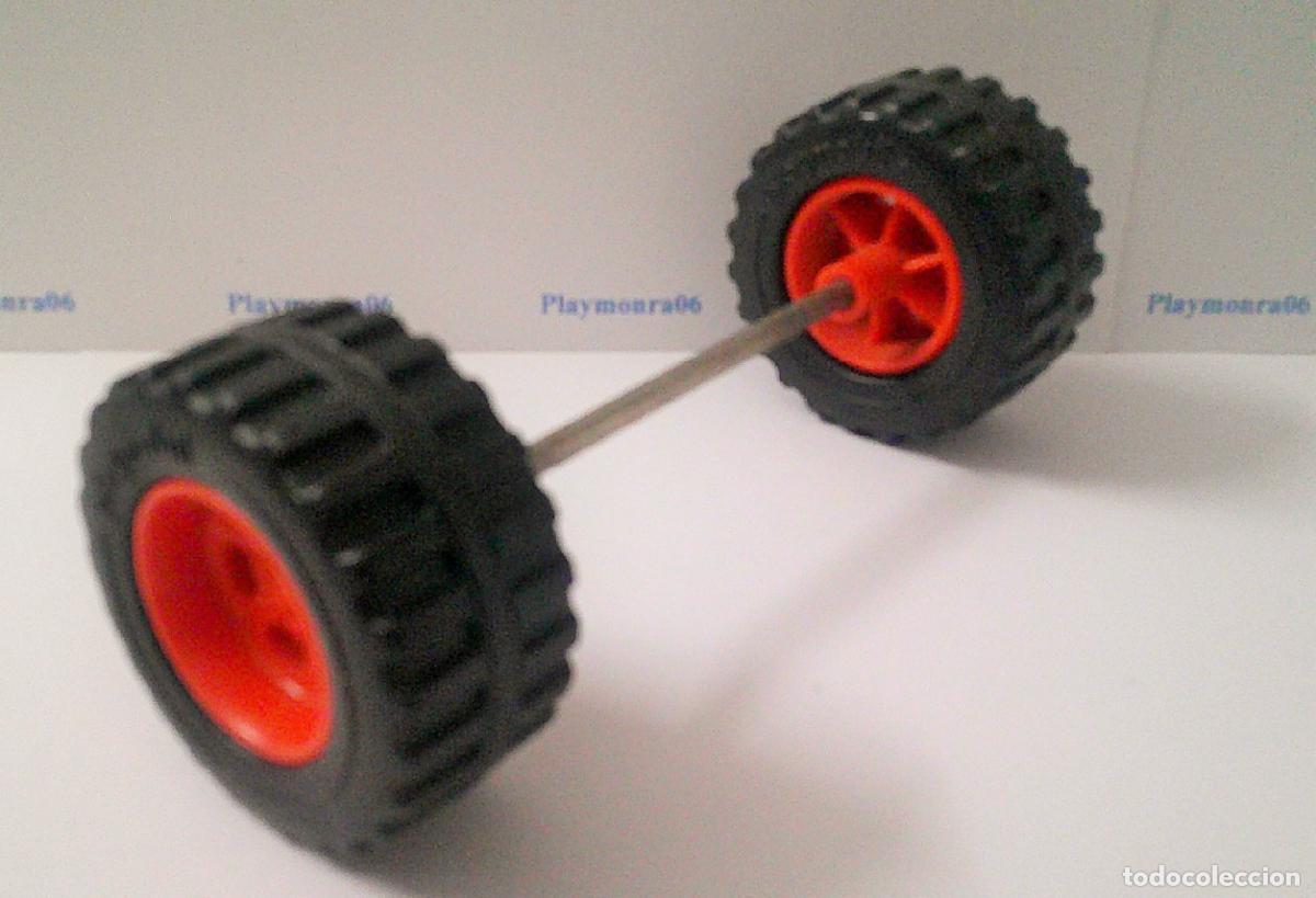 Playmobil: PLAYMOBIL P234 * RUEDAS VEHICULO CAMION FURGONETA LONG. EJE 82mm RUEDAS 45mm D. GROSOR RUEDA 22mm