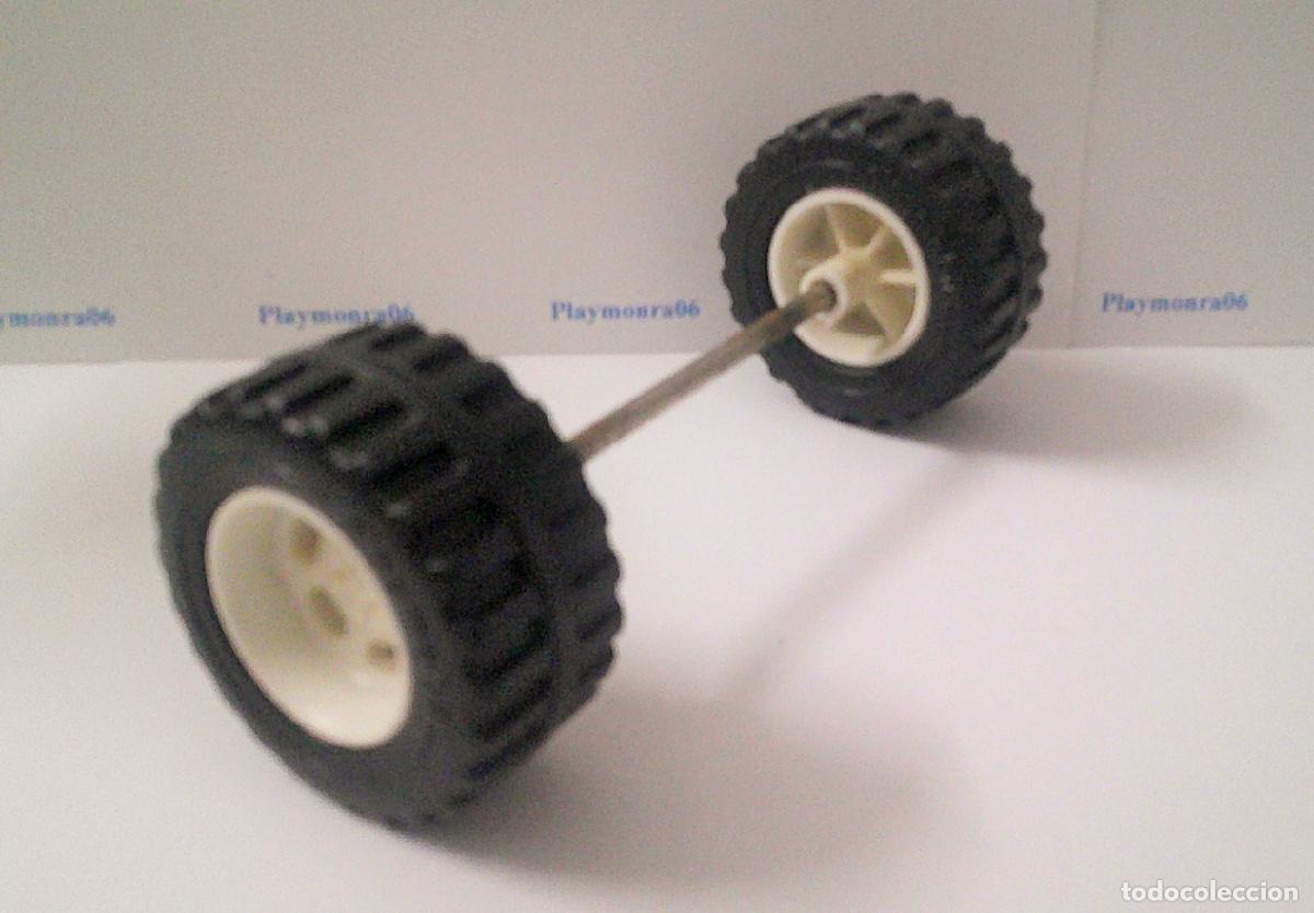 Playmobil: PLAYMOBIL P234 * RUEDAS VEHICULO CAMION FURGONETA LONG. EJE 82mm RUEDAS 45mm D. GROSOR RUEDA 22mm