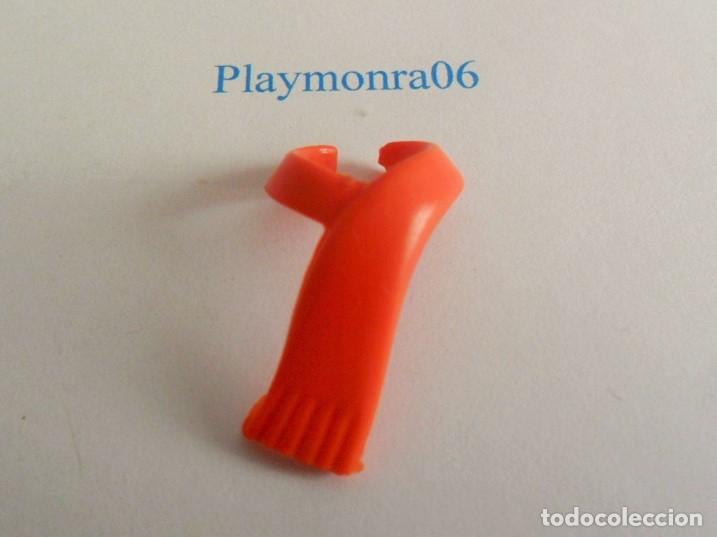 Playmobil: PLAYMOBIL P080 * CUELLO BUFANDA INVIERNO ROJA