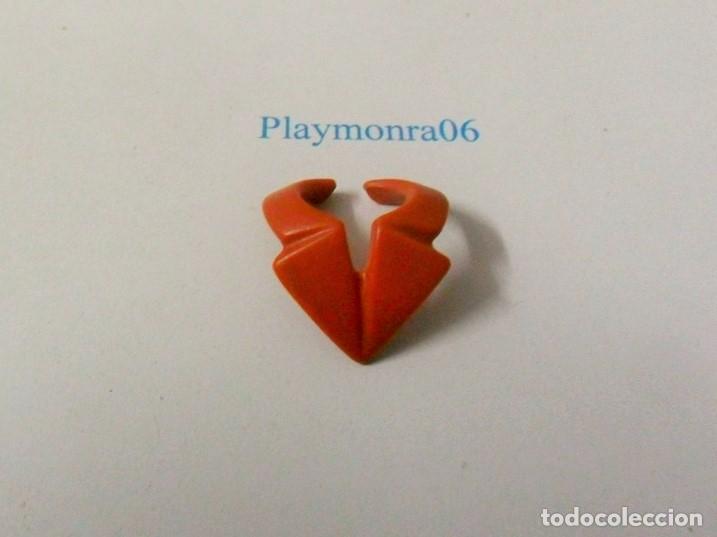 Playmobil: PLAYMOBIL P080 * CUELLO SOLAPA ANCHA CHAQUETA MARRON