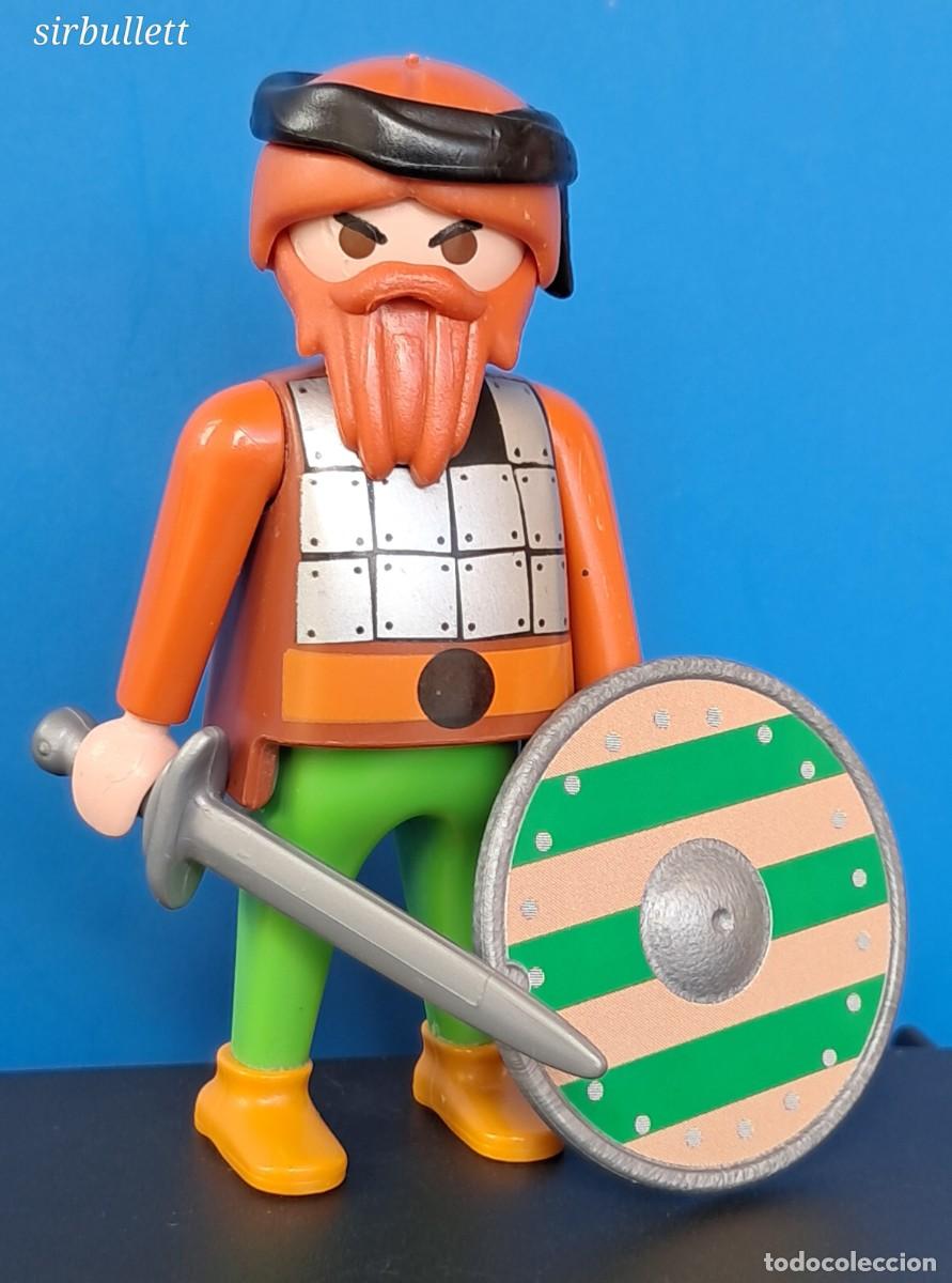 Playmobil: Figura Hombre Guerrero B&aacute;rbaro. Playmobil. Celta Galo