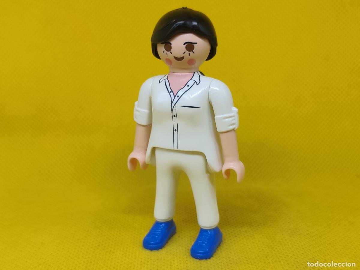 Playmobil: Playmobil M&eacute;dica, celadora, enfermera