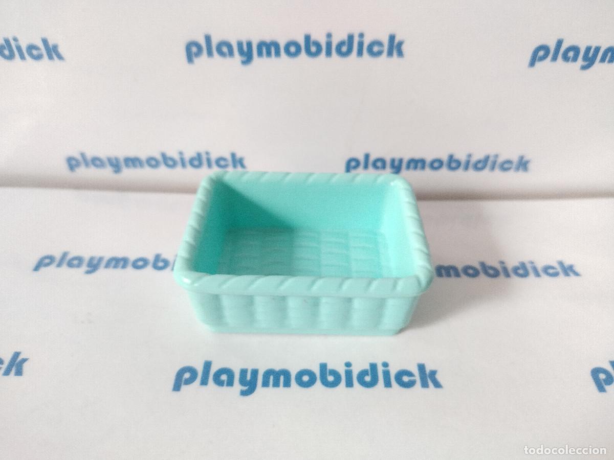 Playmobil: Playmobil caja cesta mimbre azul claro