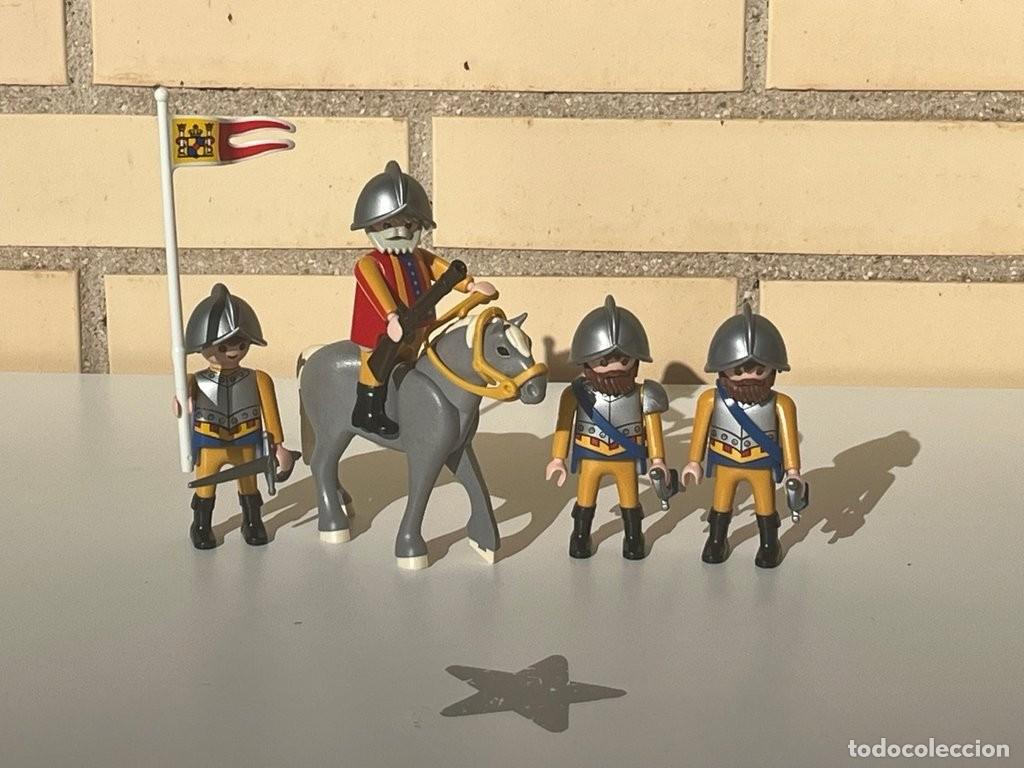 Playmobil: Playmobil conquistadores espa&ntilde;oles con caballo y estandarte