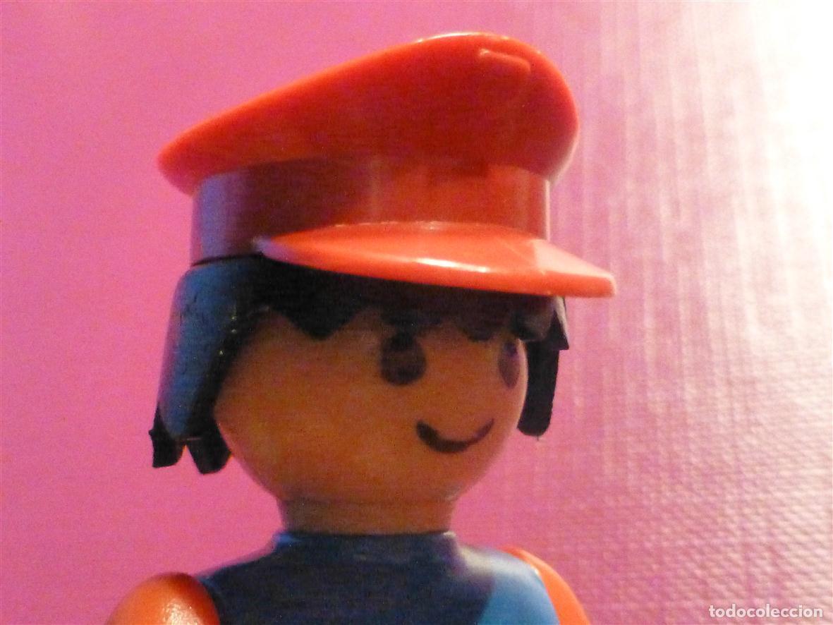 Playmobil: Playmobil - Gorro, gorra - Sombrero - Visera Polic&iacute;a - Color Rojo - Playmobil
