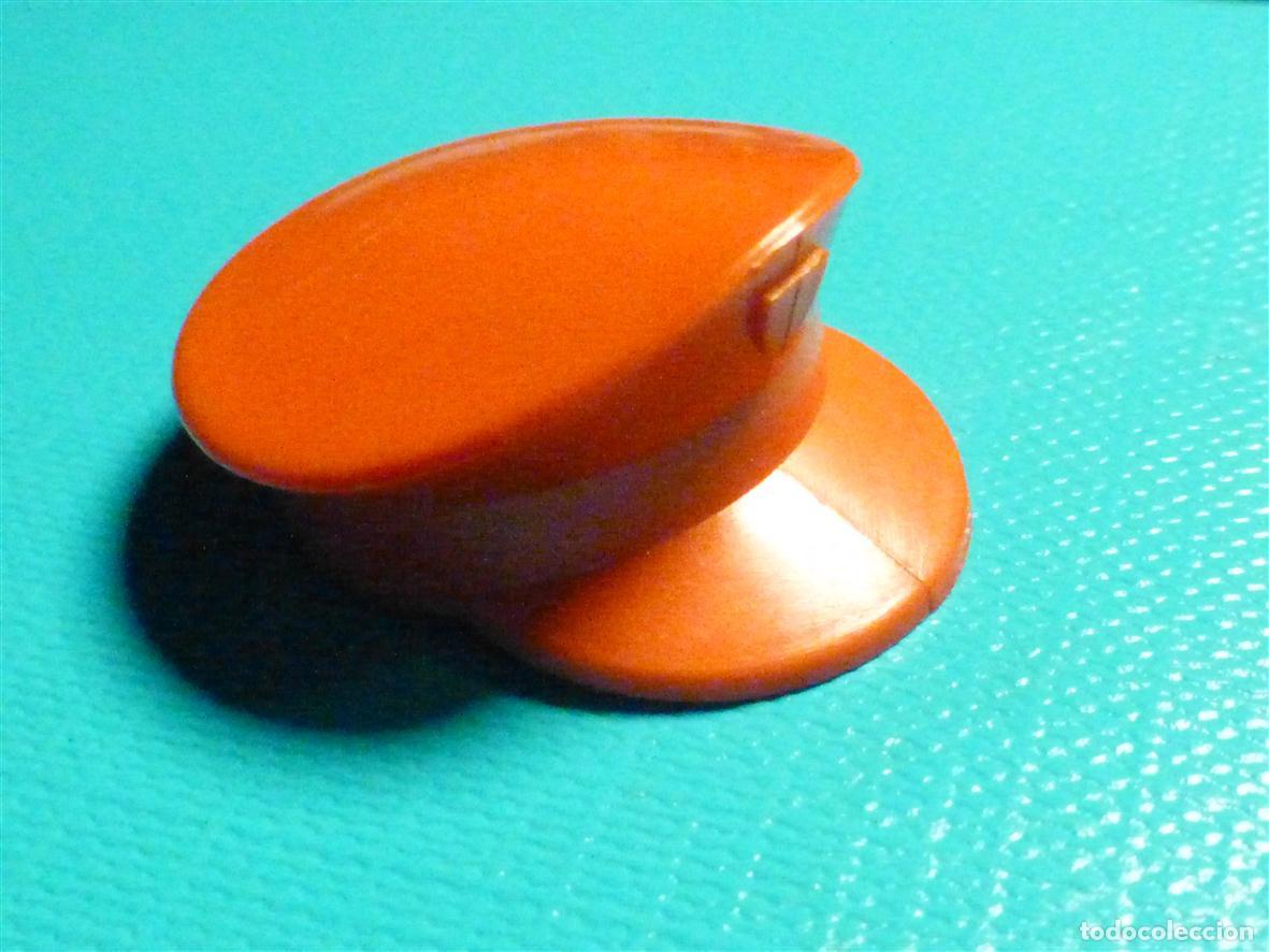 Playmobil: Playmobil - Gorro, Gorra - Sombrero - Visera Polic&iacute;a - Color Naranja Oscuro - Playmobil