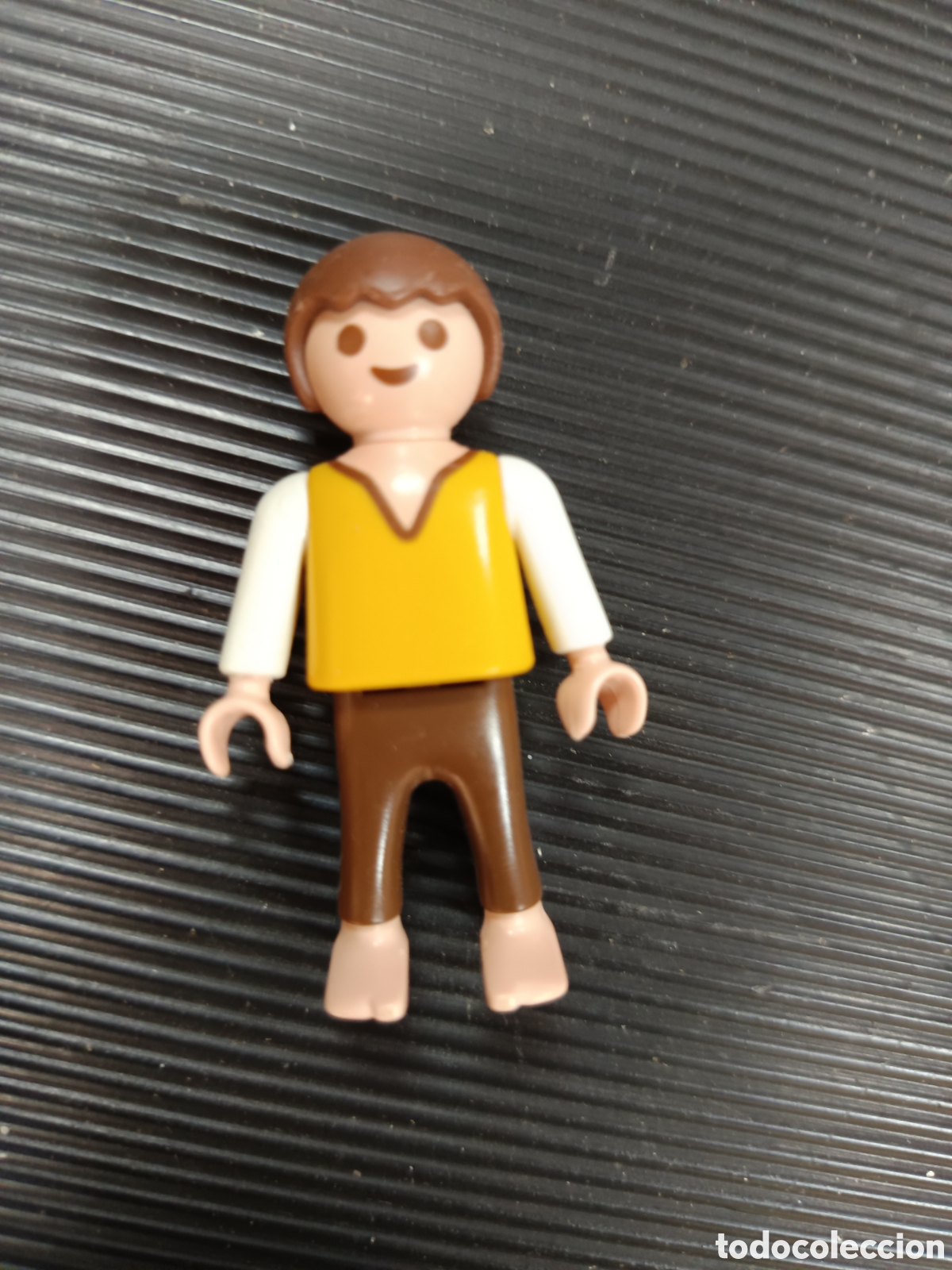 Playmobil: Playmobil ni&ntilde;o aldeano belen