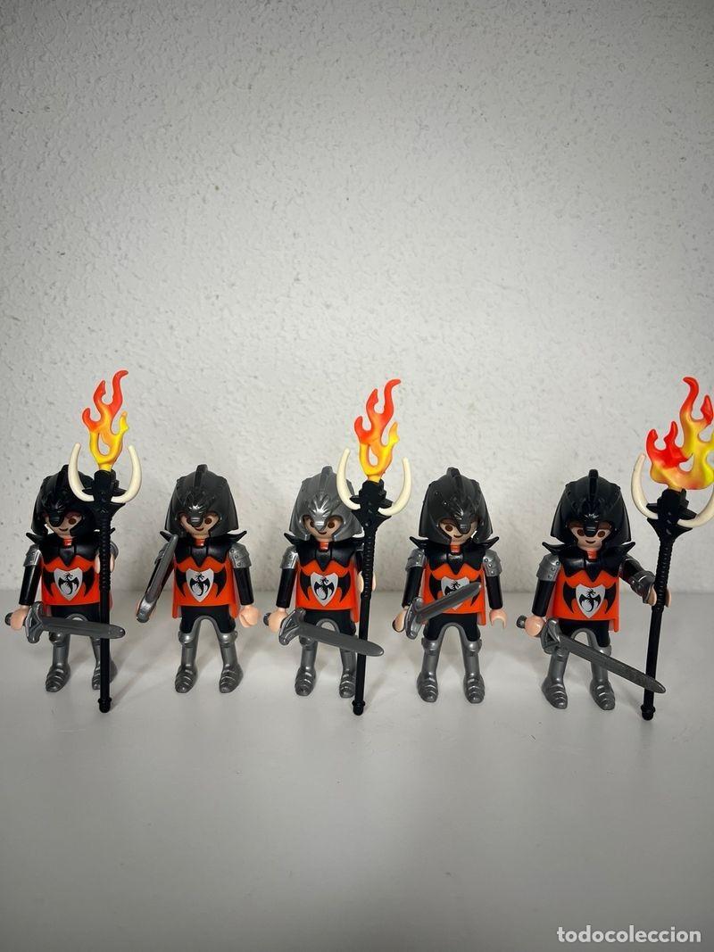 Playmobil: Playmobil 5 soldados medievales con espadas y antorchas