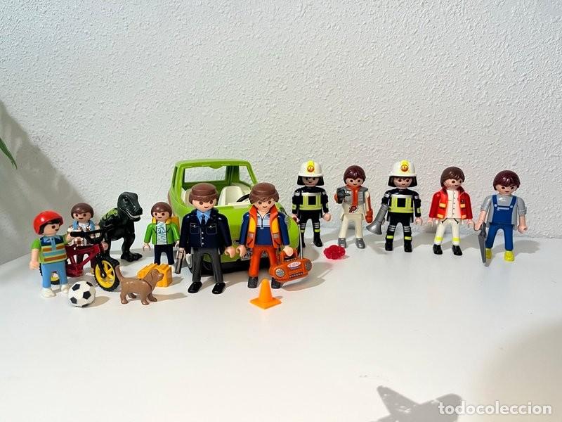Playmobil: Playmobil coche verde con bomberos, polic&iacute;a, sanitario y ni&ntilde;os