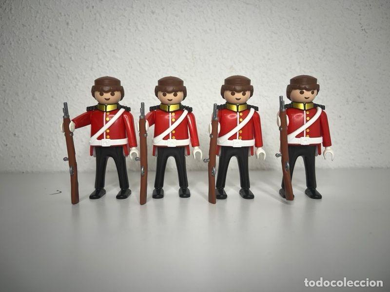 Playmobil: Playmobil 4 soldados ingleses con uniforme rojo y rifle