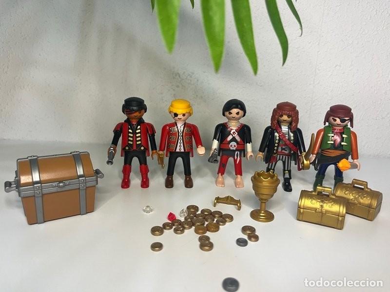 Playmobil: Playmobil 5 piratas con cofre, cofres dorados, copa y monedas