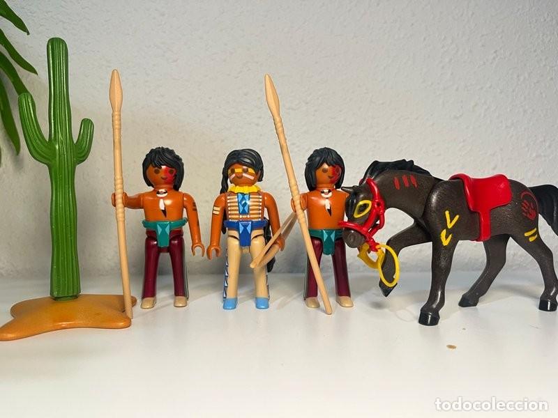 Playmobil: Playmobil indios con caballo de guerra pintado, lanzas, arco y cactus