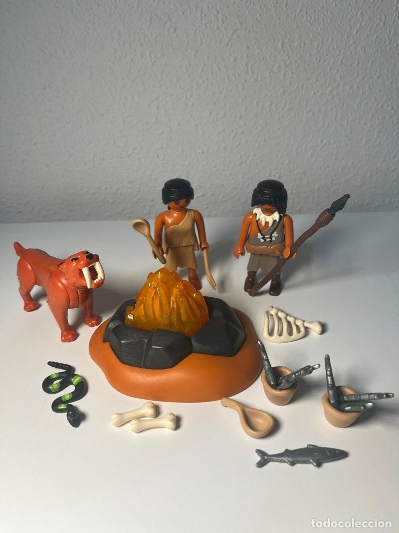 Playmobil: Playmobil cavern&iacute;colas con hoguera, tigre dientes de sable y serpiente