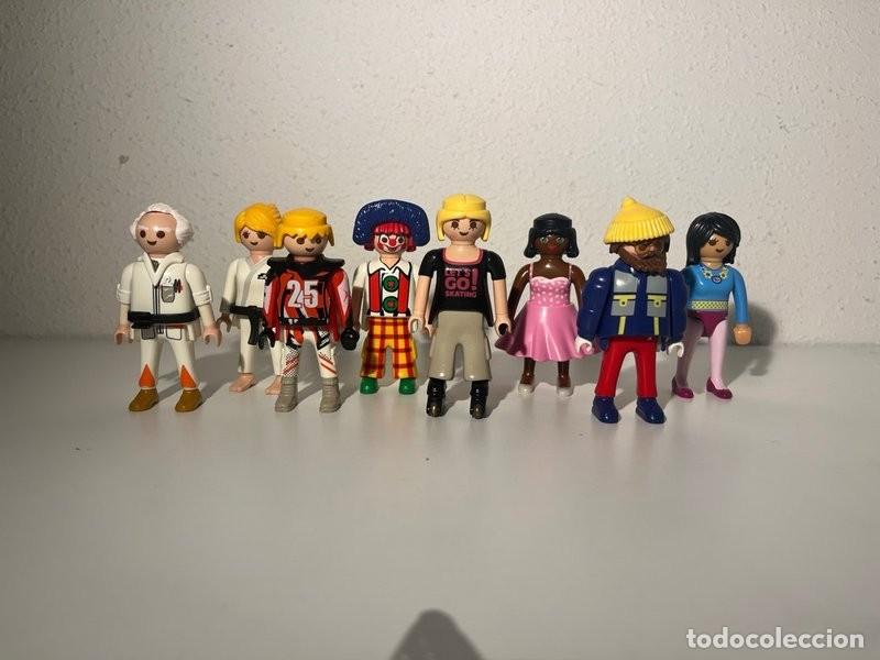 Playmobil: Playmobil 8 figuras variadas: deportistas, payaso y patinadora