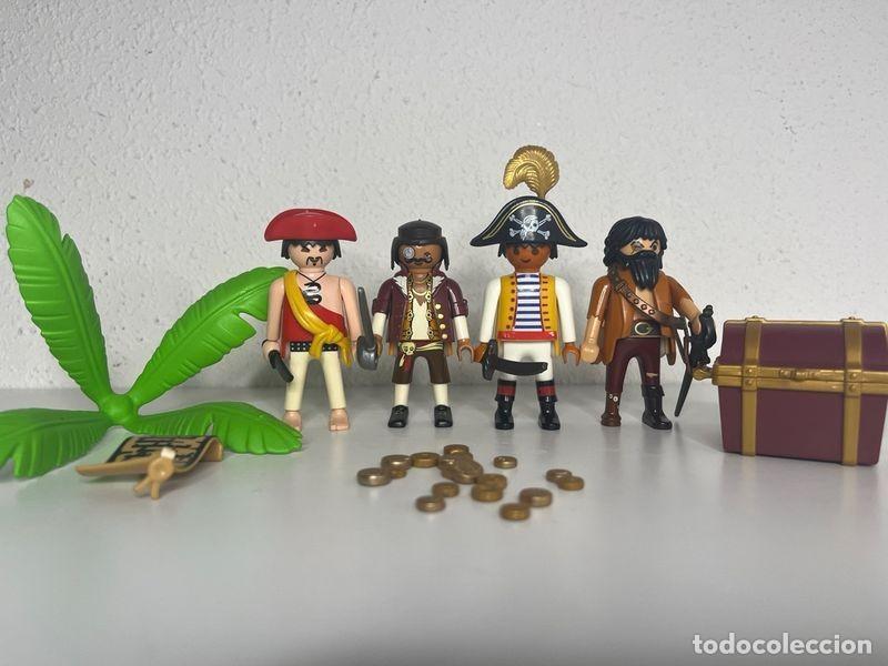 Playmobil: Playmobil 4 piratas con cofre, monedas, palmera y armas