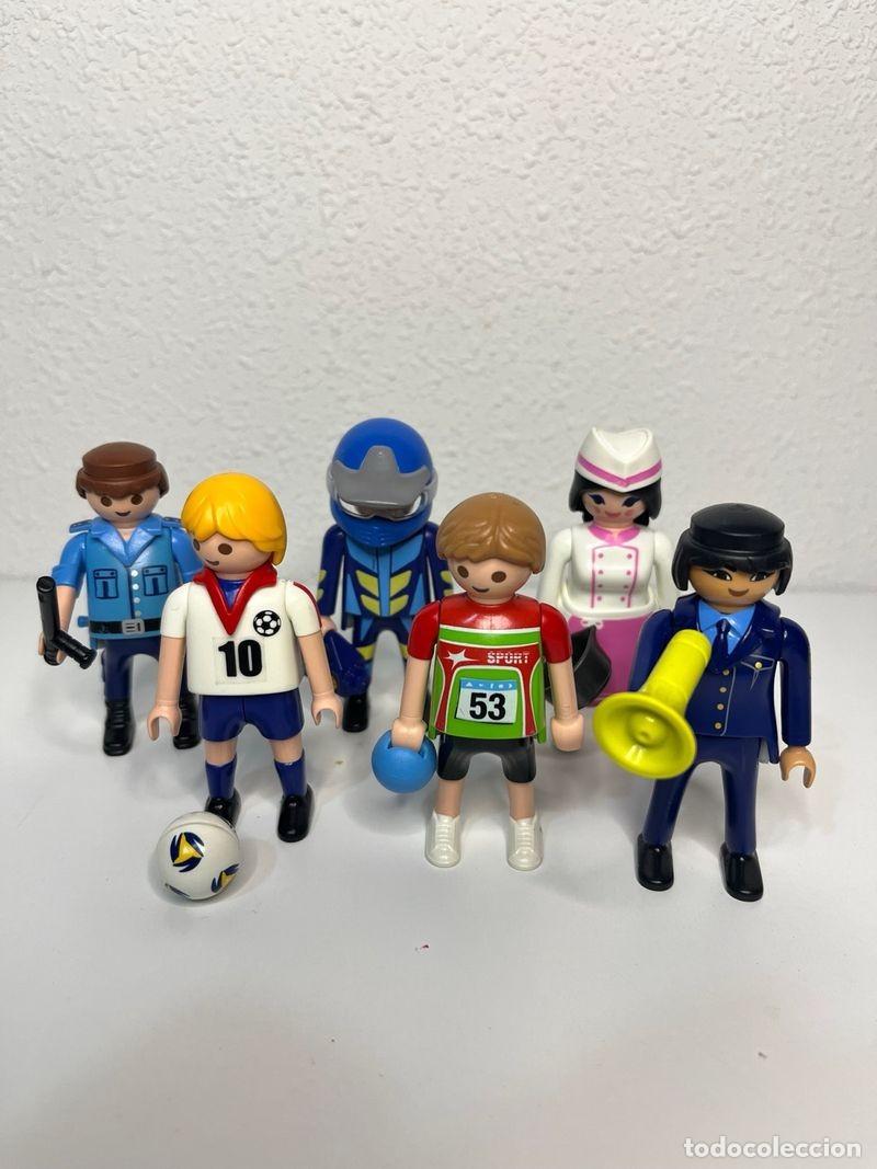 Playmobil: Playmobil figuras variadas: polic&iacute;a, futbolista, corredor y camarera