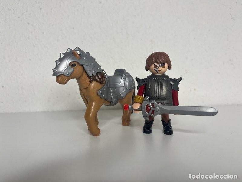 Playmobil: Playmobil enano medieval con espada y caballo blindado