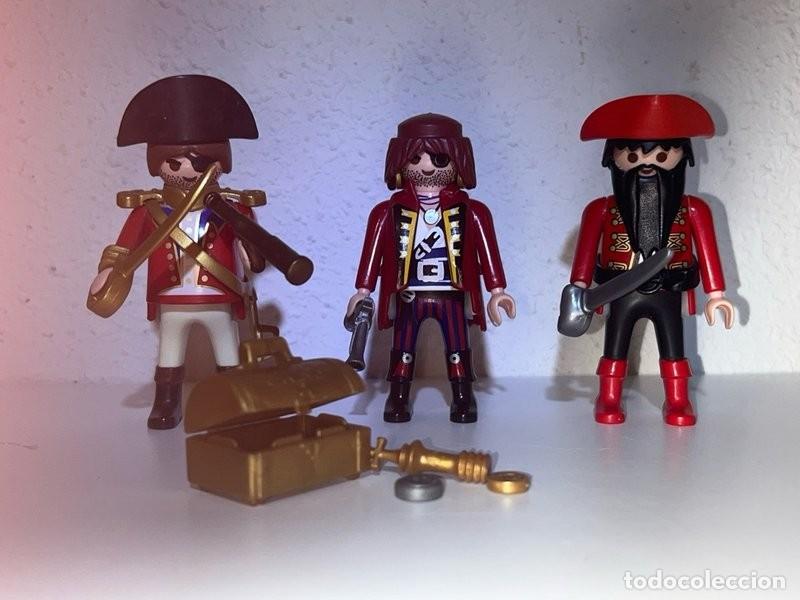 Playmobil: Playmobil 3 piratas con cofre dorado, catalejo y pistolas
