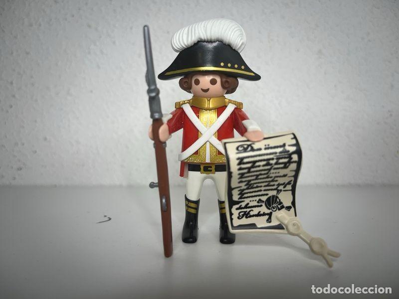 Playmobil: Playmobil soldado ingl&eacute;s con fusil y pergamino