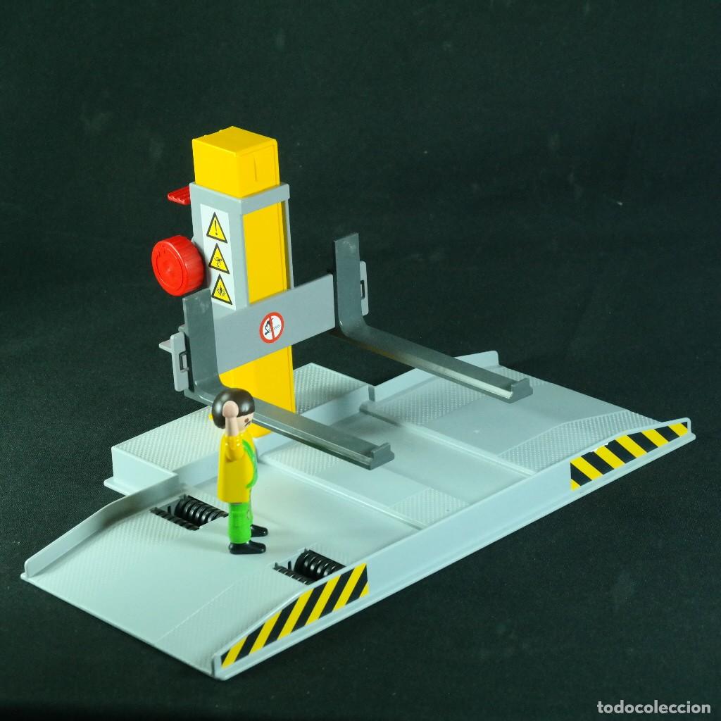 Playmobil: Playmobil elevador coches con figura ☼
