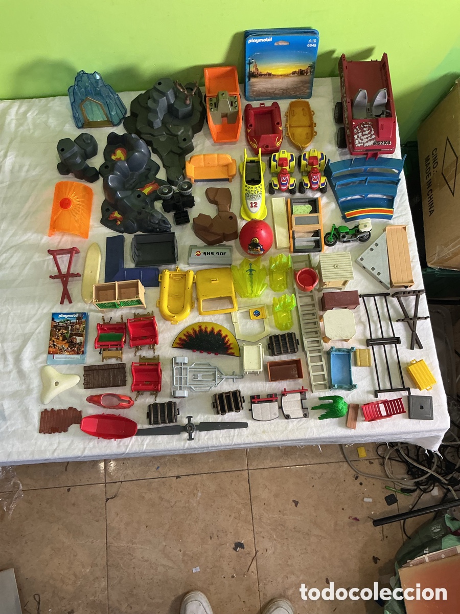 Playmobil: Lote de accesorios Playmobil variados &ndash; LOTE-AFJ-3