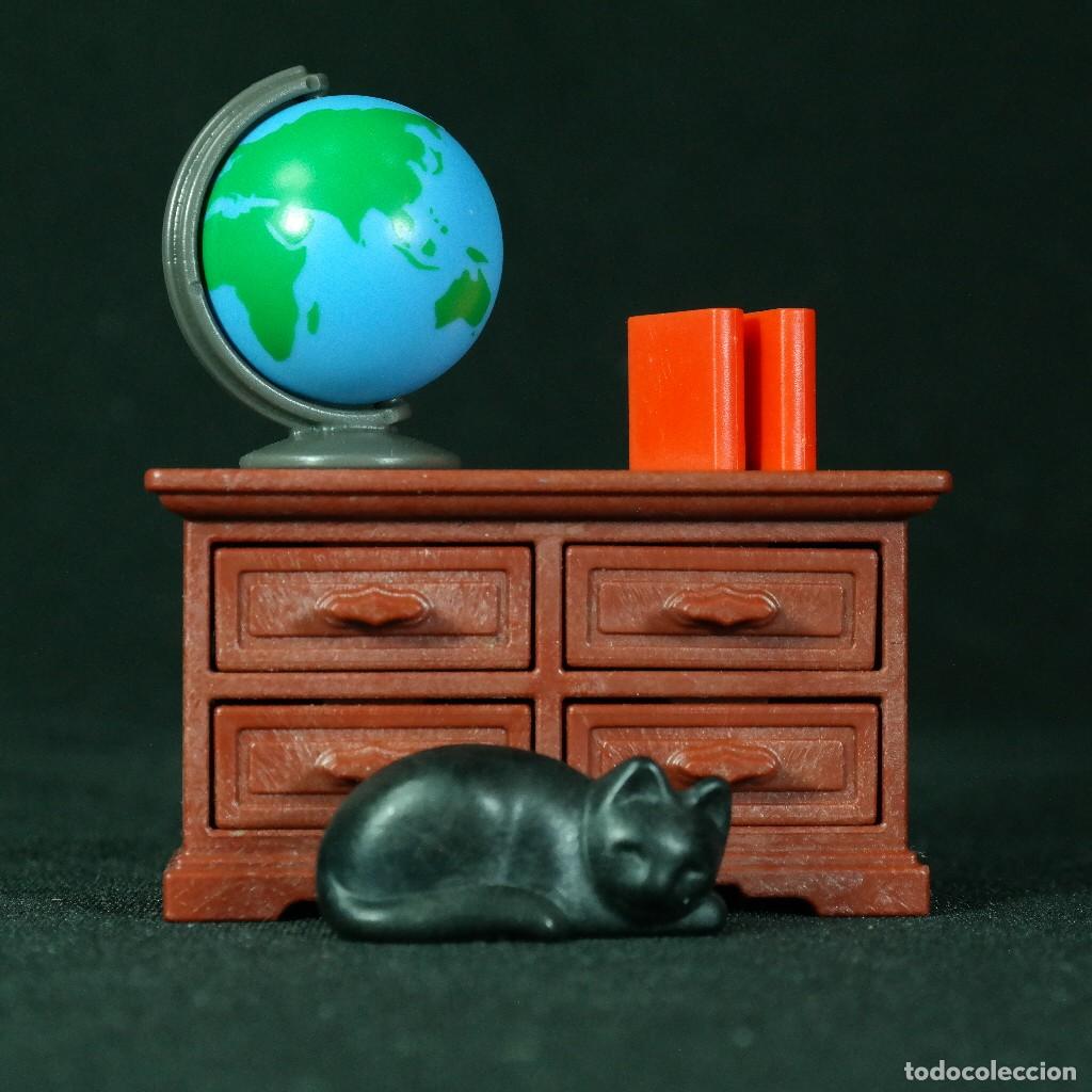 Playmobil: Playmobil comoda con globo terraqueo y gato ☼