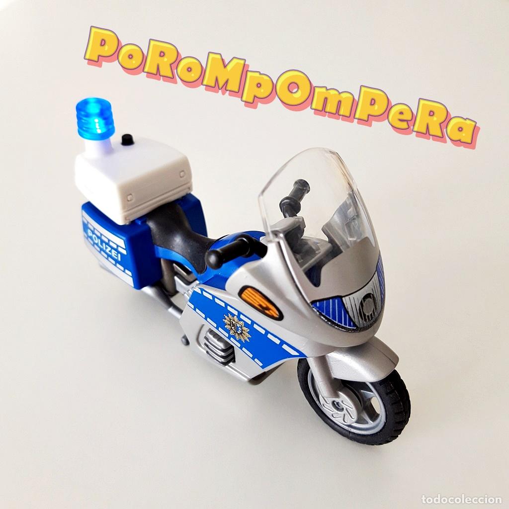 Playmobil: PLAYMOBIL moto de polic&iacute;a plateada con luz 4261 ? motocicleta patrulla polizei CG1