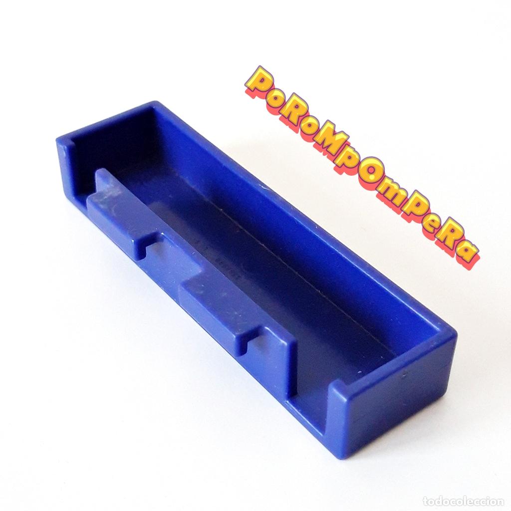 Playmobil: PLAYMOBIL jardinera azul enganches traseros maceta macetero flores jard&iacute;n - set/s por determinar C2