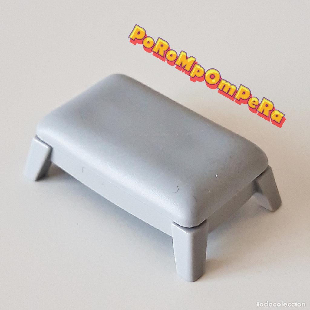 Playmobil: PLAYMOBIL reposapies gris caravana 5434 similar 3022 3652 3839 3931 4056 5310 5315 5320 taburete R3