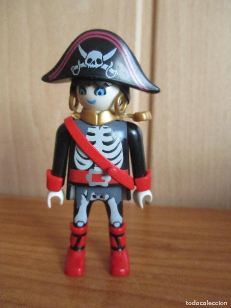 Playmobil: PLAYMOBIL : 1 FIGURA PIRATA