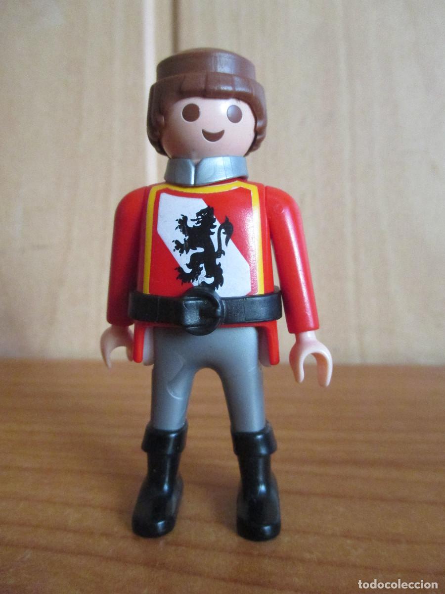 Playmobil: PLAYMOBIL : 1 FIGURA SOLDADO MEDIEVAL LEON NEGRO EN TORSO Y ESPALDA Y CON PROTECCION CUELLO