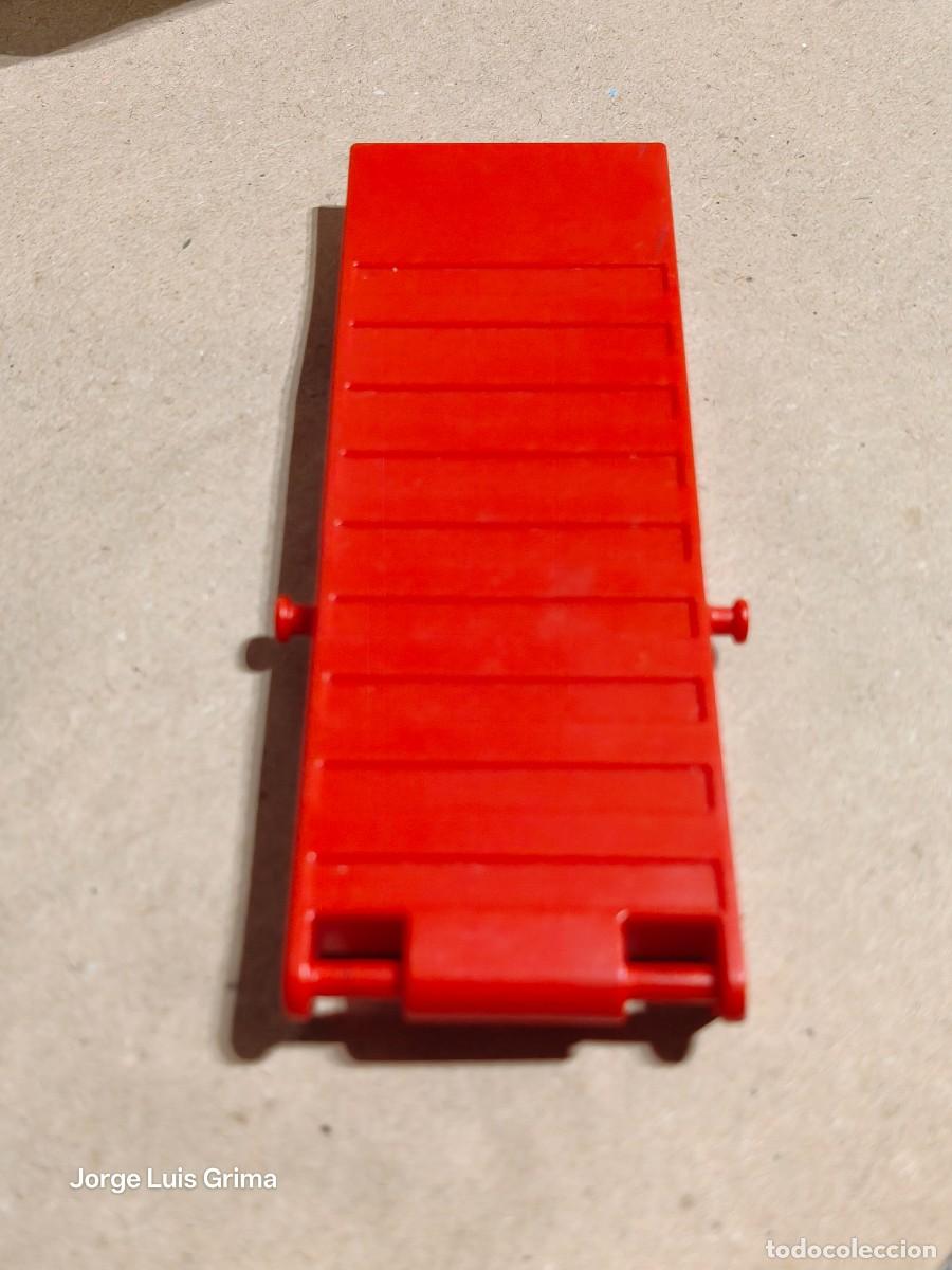Playmobil: PLAYMOBIL RAMPA TRAILER REF 30216690 SETS 3935 5467