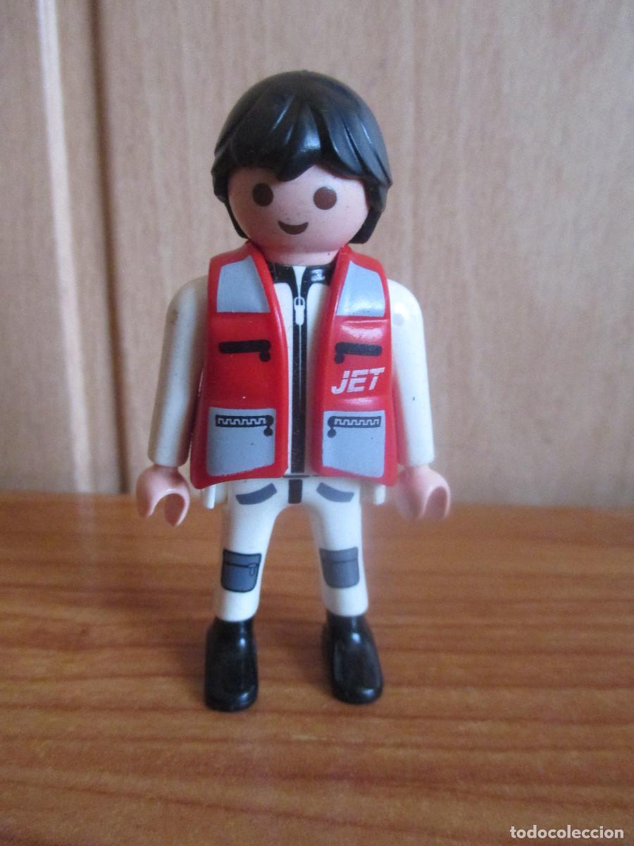 Playmobil: PLAYMOBIL : 1 FIGURA PILOTO DE LA REF. 4342 CON CHALECO JET