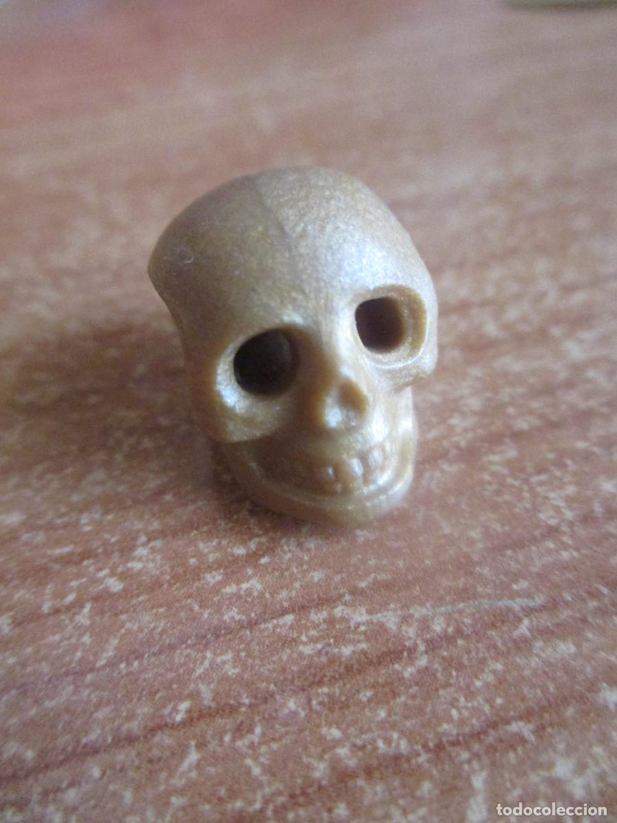 Playmobil: PLAYMOBIL : 1 CRANEO O CALAVERA DORADA