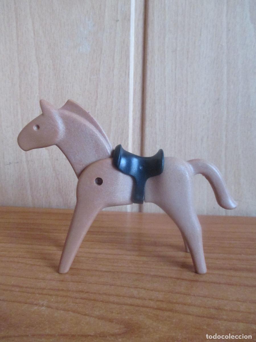 Playmobil: PLAYMOBIL : 1 CABALLO CON SILLA - Foto 2
