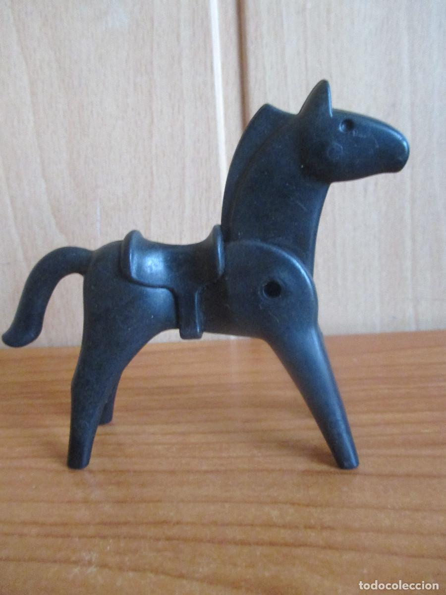Playmobil: PLAYMOBIL : 1 CABALLO CON SILLA - Foto 1