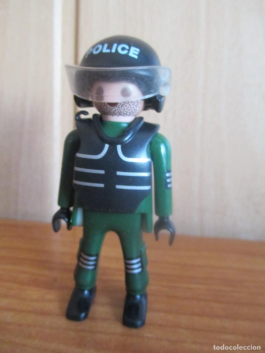 Playmobil: PLAYMOBIL : 1 FIGURA POLICIA ANTIDISTURBIOS