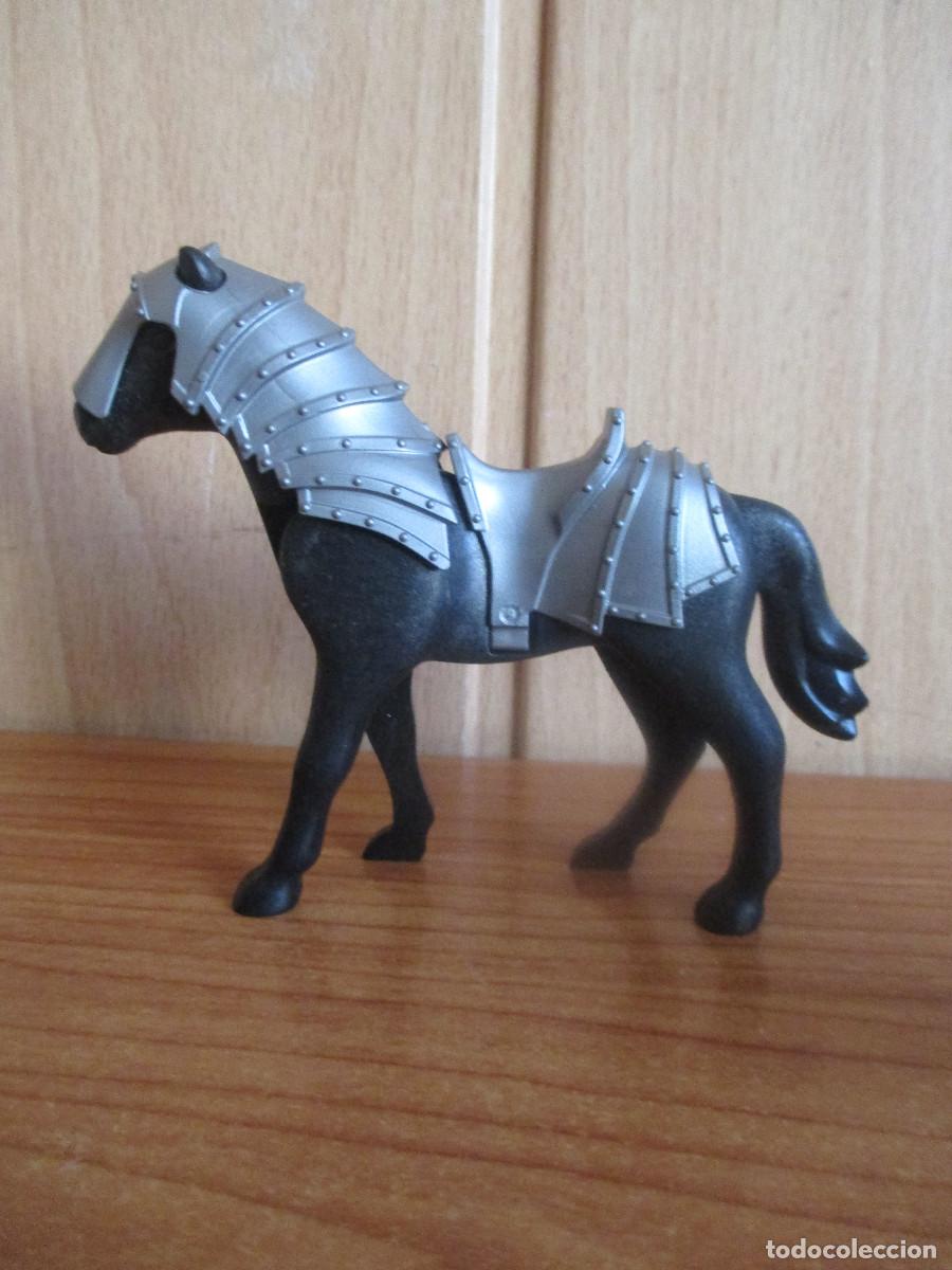 Playmobil: PLAYMOBIL : 1 CABALLO CON ARMADURA