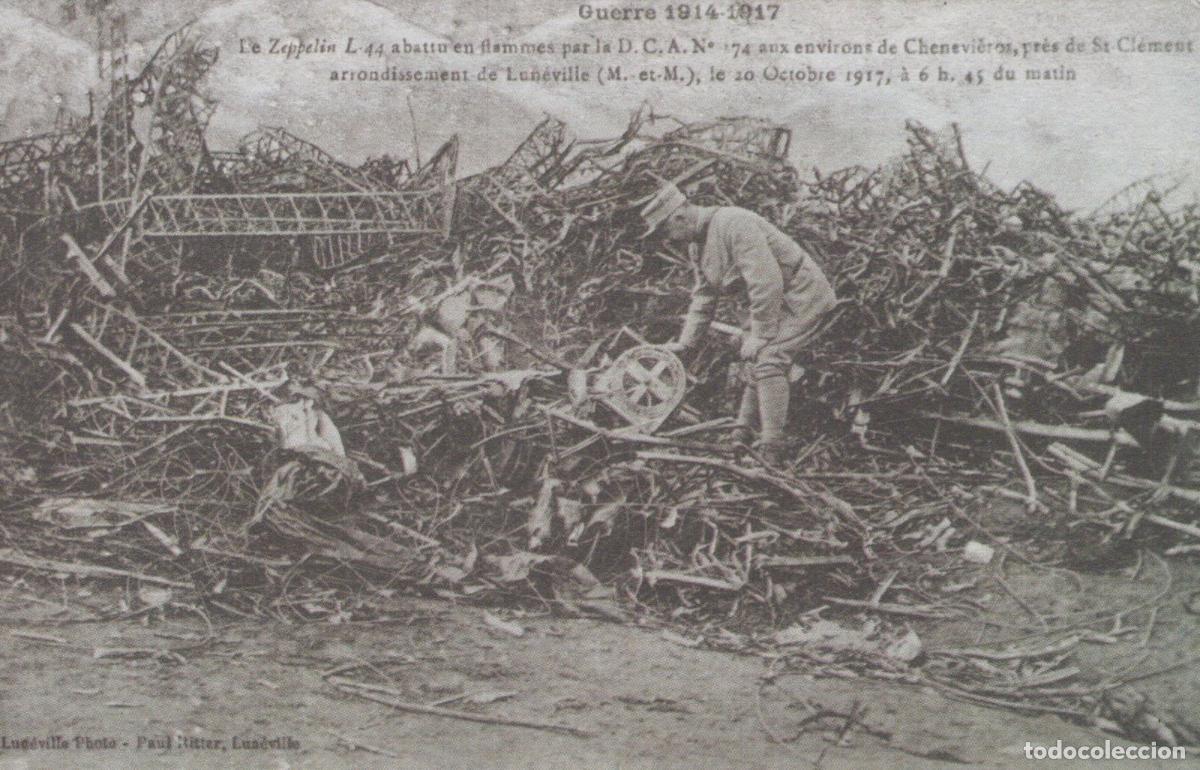 Postales: France Guerre 1914 1917 Zeppelin Abattu *YAC958